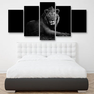Lion In Black And White 5 Piece Canvas Small / No Frame Wall